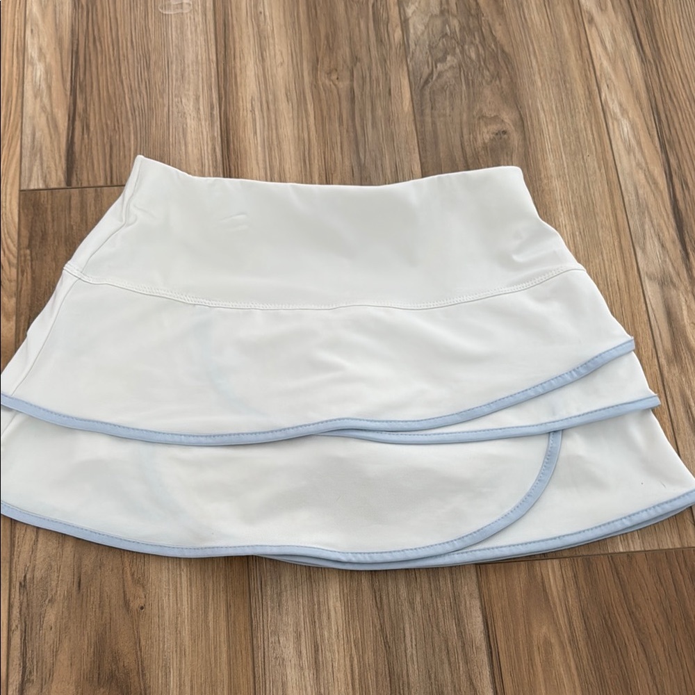 Lululemon Athletica White and Blue Mini Skirt
